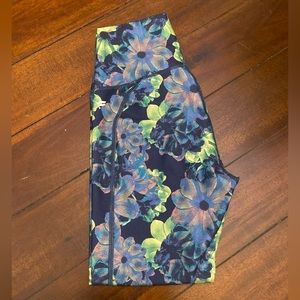 Fabletics Define Powerhold Colorful Floral Tight Leggings High Waisted